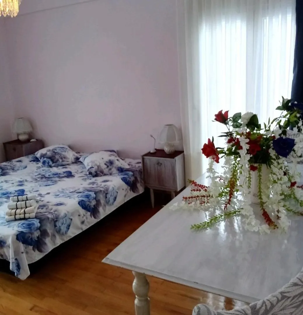 Here Thessaloniki! In The City Near The Sea Daire Selanik