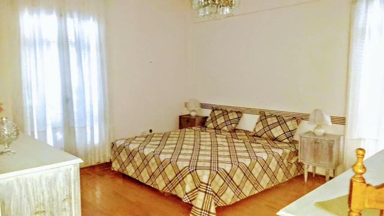 Here Thessaloniki! In The City Near The Sea 0*, Selanik